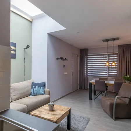 Relaxed Apartments Haarlem Apartment